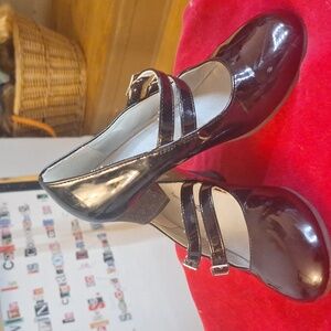 Girl's Black Dress Shoes (with a small heel)